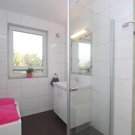 F-1072 Haus Am 04 Strandnah, Balkon, Meerblick Apartment Juliusruh